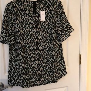 BRAND NEW Banana Republic blouse M